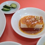 香港苑 - 麻婆ダレのかかった冷奴