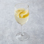 lemon sparkling wine