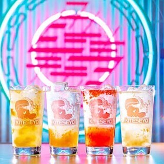 We offer authentic Korean alcohol ♪ We also have original cocktails ☆