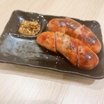 coarsely ground sausage black pepper