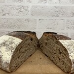 ブーランジュリー ラニス - カンパーニュ　(パン渓谷)