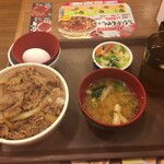 Sukiya - 2018/10/06 牛丼＋三点セット