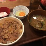 Sukiya - 2019/05/13 牛丼あさり汁たまごセット