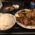 亜珈里 - ザンギ定食（900円）