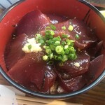 魚料理 いさり火 - カツオ漬丼