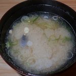 知床料理 一休屋 - 味噌汁もついてました。