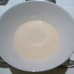 エルルカン・ビス - ディナーコース「ハーモニー」（5,500円税サ別）の旬野菜のスープ　この日はサツマイモ
