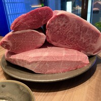 焼肉うしごろ 銀座店 - 本日の和牛 クラシタ(鹿児島)/ザブトン(鹿児島)/ヒレ(長崎)/ クリ(田村)、黒トリュフ