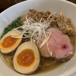 牛薫る麵処 嵐風 - 牛塩味玉らぁー麺