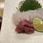 四谷 うえ村 - 鱧の刺身とナガスクジラの尾肉