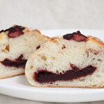 カミバン - 【2023.10】ミルクマロン(税込420円)カット断面