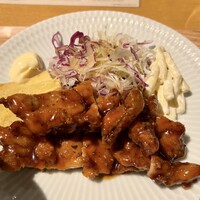 鶏料理 清水 - 照り焼きと言いながら唐揚げに照り焼きソースを絡めたものだった