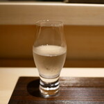 すし玲 - 龍力 純米吟醸 ドラゴン 黒（兵庫）