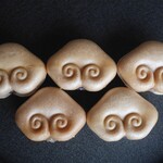 にゃんにゃん 東京 吉祥寺 小ざさ 羊羹 5本(送料込み) 小ざさ（おざさ）買えたらラッキー。超希少な羊羹を販売する老舗