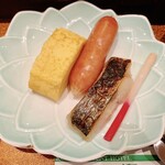 Restaurant Hibiki - 出汁巻き、ソーセージ、鰆の西京焼き