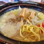 かまだや - 麺のアップです。