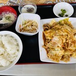 餃子の北京 - 豚モツの四川風炒め定食