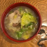 企久太 - ②葉山牛すじと春キャベツ煮 1?00円