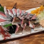 魚屋はちまき - サンマの刺身と炙り