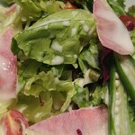 ISSUI - 鎌倉有機野菜の新鮮なサラダ〜