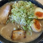 ラーメン食堂 神豚 - とこ豚骨味玉