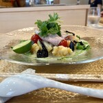 飯田商店 - サイドからも