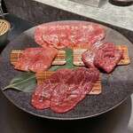 西麻布 焼肉 X - 