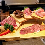 炭火焼肉 ドラゴンカルビ - 