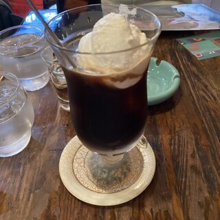 コーヒーショップ ホルン_1