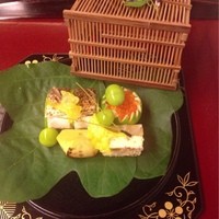 赤坂 菊乃井 - ②魳菊花寿司・鮎の塩辛鱒の子添え・鱧の落雁・栗・銀杏