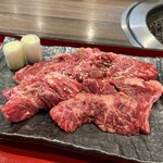 炭火焼肉 久 - ハラミ