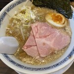 らーめん 稲荷屋 - 背脂醤油細麺