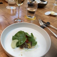 ザ タヴァン グリル＆ラウンジ - 