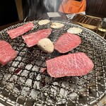 備長炭焼肉としゃぶしゃぶ 仔虎 - 