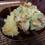 こくや - ◉天ぷら（いか）／140円税込
      ◉天ぷら（かきあげ）／140円税込
