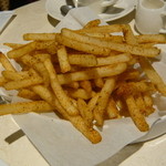アニヴェルセル カフェ - フレンチフライ（スパイシー）￥８００