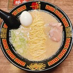 Ichiran - ラーメンに卵をいれました