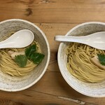 札幌つけ麺 札幌ラーメン 風来堂 - 右側が大盛り