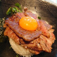 炭火和牛焼肉もうもう亭 広小路店 - 