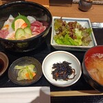 玄菜 - ランチ海鮮丼 1000円(税込)