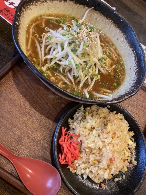 Nijniy Novgoroddagi BDSM fohishalari Oila swingers porno