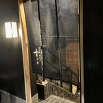 日本橋蛎殻町 すぎた - 暖簾の向こうの楽園