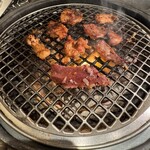 近江牛カルビとタンとハラミ 焼肉すだく - 