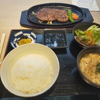 炭火和牛焼肉もうもう亭 広小路店 - 