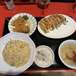 Gyouzanojimbee - 炒飯定食