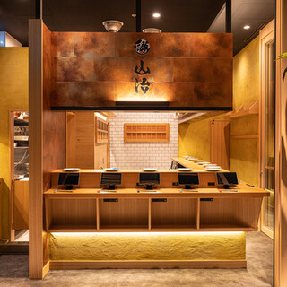 【駅直結】⻁ノ門ヒルズステーションタワー地下2階の好立地◎