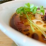 らぁ麺と点心 グラフミ - スープ