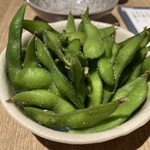 吟醸マグロ - ビールのアテの枝豆