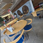 軽食喫茶コーナー ル・パン - オープンスペース