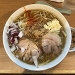 ラーメン荘 地球規模で考えろ - 煮干しラーメン(並200㌘) 1,200円